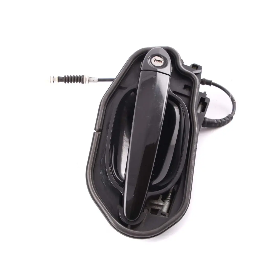 Grab Handle BMW E60 E61 1 Front Right O/S Door Schwarz 2 Black 668 to with Part number 7034469 Grab Handle BMW E60 E61 1 Front Right O/S Door Schwarz 2 Black 668 - SKU rhd-7034469-SCH1 - Part number 7034469