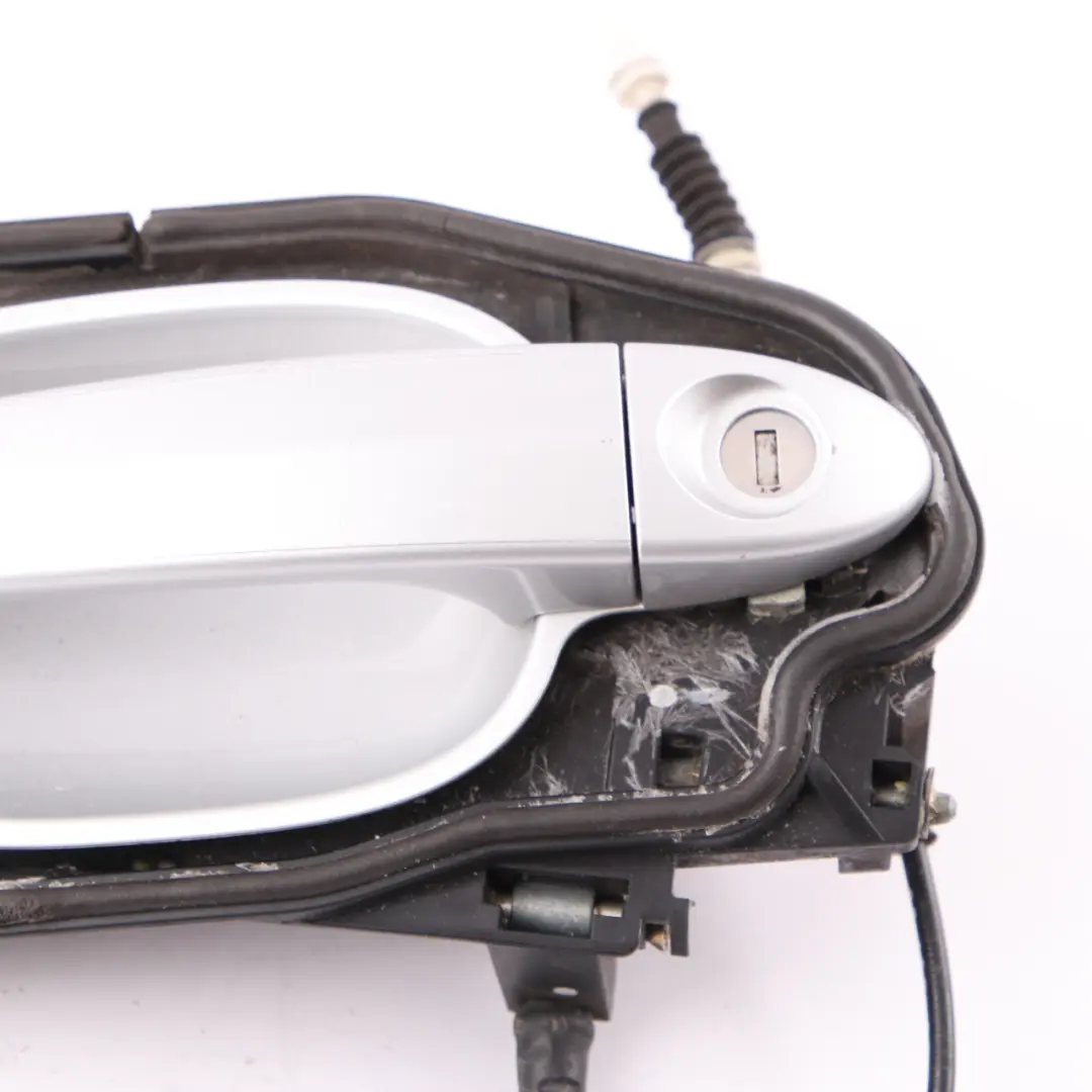 Grab Handle BMW E60 E61 1 Front Right O/S Door Titansilber Titanium Silver 354 to with Part number 7034469 Grab Handle BMW E60 E61 1 Front Right O/S Door Titansilber Titanium Silver 354 - SKU rhd-7034469-TS1 - Part number 7034469