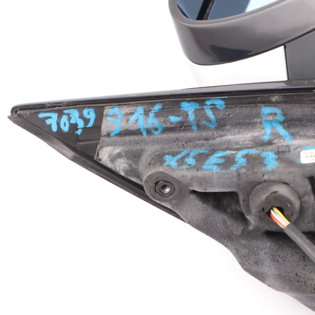 Wing Mirror M Sport High Gloss Right O/S Titansilber Titan Silver 354 to BMW X5 E53 with Part number 7039916 BMW X5 E53 Wing Mirror M Sport High Gloss Right O/S Titansilber Titan Silver 354 - SKU rhd-7039916-TS - Part number 7039916