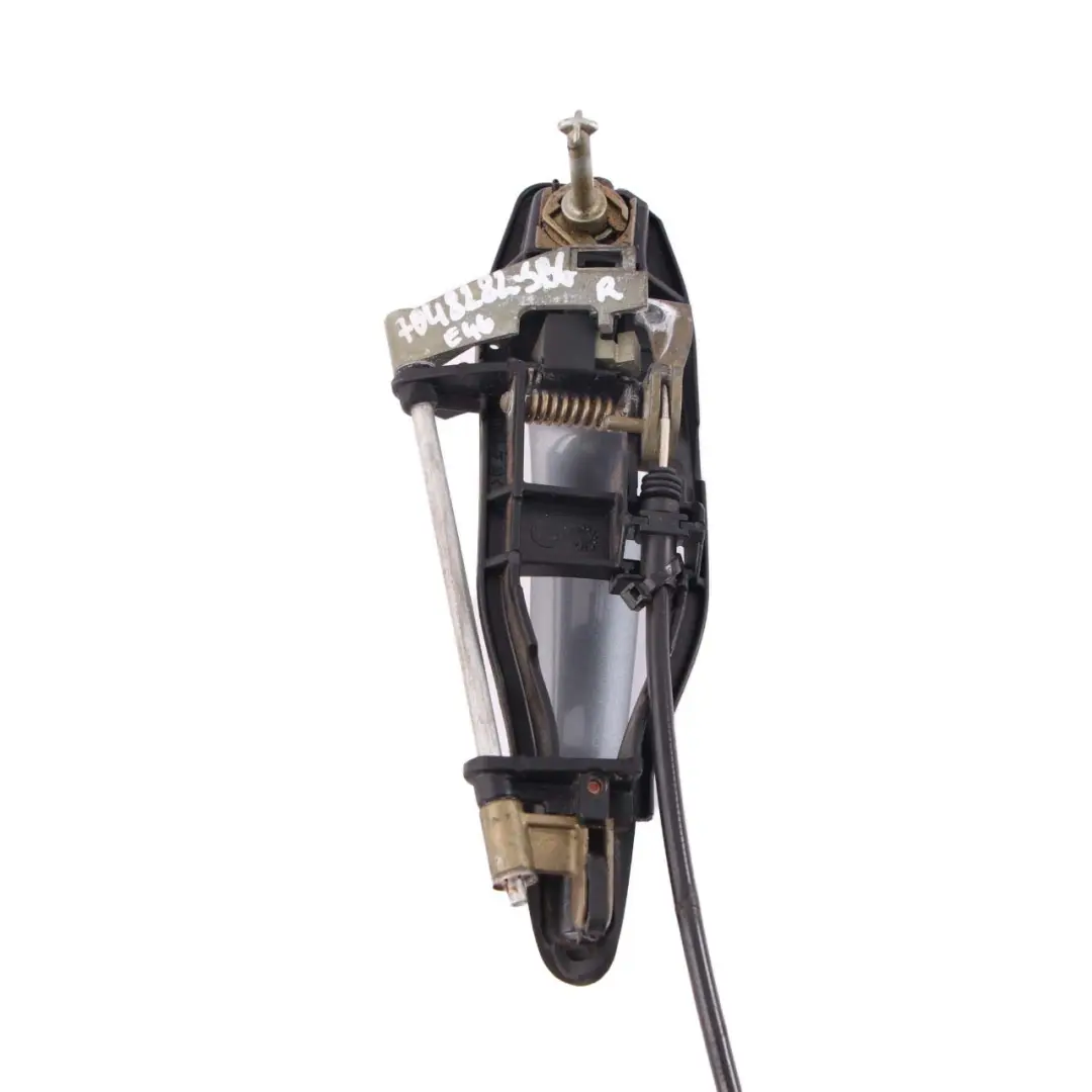 Outside Door Handle Front Right O/S Silbergrau Silver Grey A08 to BMW 3 Series E46 with Part number 7048282 BMW 3 Series E46 Outside Door Handle Front Right O/S Silbergrau Silver Grey A08 - SKU rhd-7048282-SBG - Part number 7048282