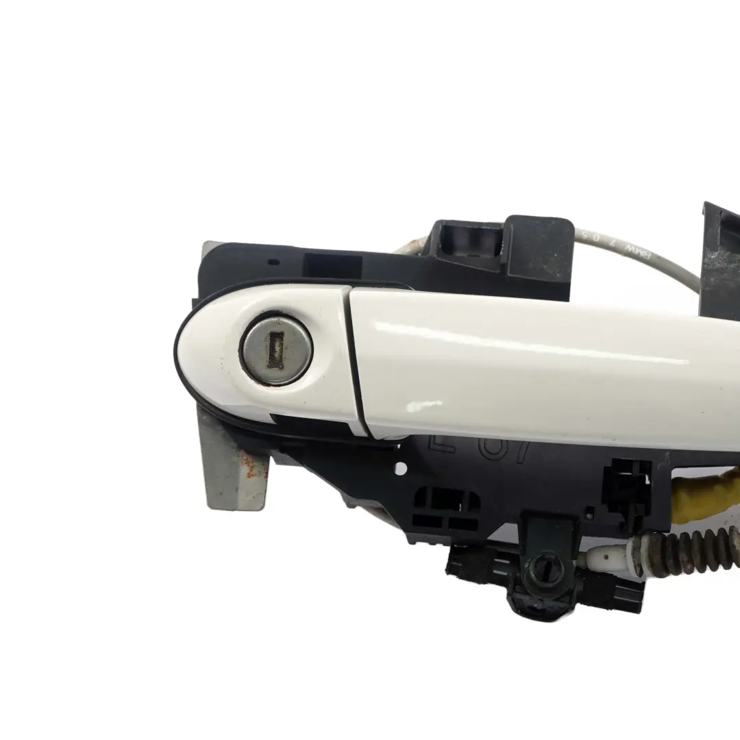 Door Grab Handle BMW E81 E87 Front Right O/S Outside Alpinweiss Alpine White 300 to with Part number 7059677 Door Grab Handle BMW E81 E87 Front Right O/S Outside Alpinweiss Alpine White 300 - SKU rhd-7059677-AW4 - Part number 7059677