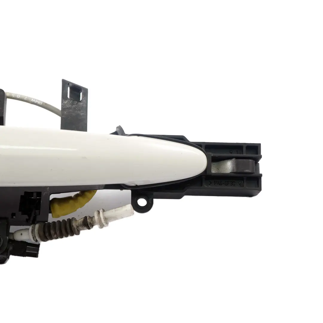 Door Grab Handle BMW E81 E87 Front Right O/S Outside Alpinweiss Alpine White 300 to with Part number 7059677 Door Grab Handle BMW E81 E87 Front Right O/S Outside Alpinweiss Alpine White 300 - SKU rhd-7059677-AW4 - Part number 7059677