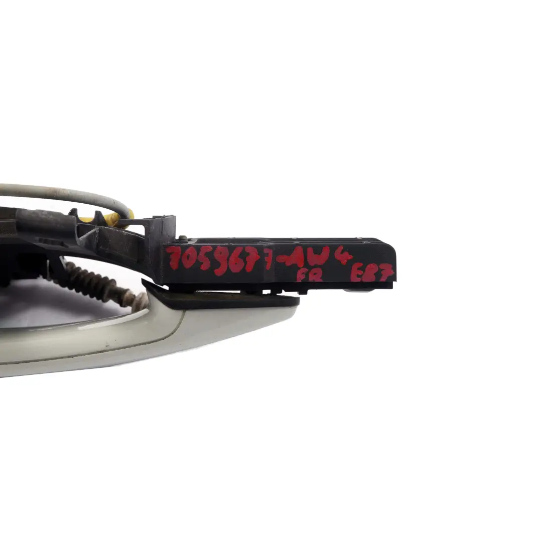 Door Grab Handle BMW E81 E87 Front Right O/S Outside Alpinweiss Alpine White 300 to with Part number 7059677 Door Grab Handle BMW E81 E87 Front Right O/S Outside Alpinweiss Alpine White 300 - SKU rhd-7059677-AW4 - Part number 7059677