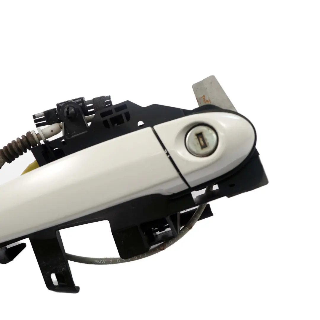 Door Grab Handle BMW E81 E87 Front Right O/S Outside Alpinweiss Alpine White 300 to with Part number 7059677 Door Grab Handle BMW E81 E87 Front Right O/S Outside Alpinweiss Alpine White 300 - SKU rhd-7059677-AW4 - Part number 7059677
