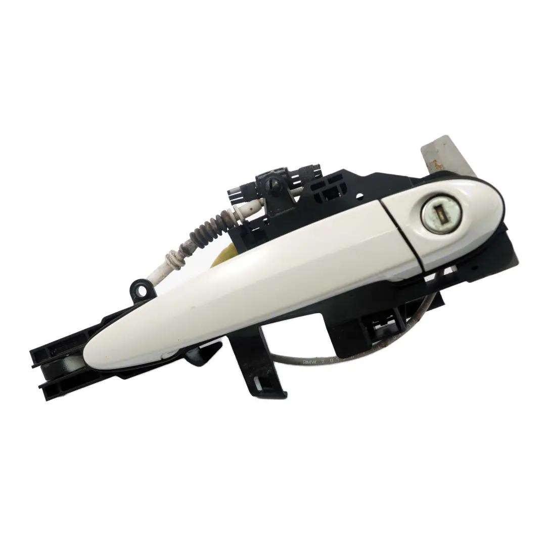 Door Grab Handle BMW E81 E87 Front Right O/S Outside Alpinweiss Alpine White 300 to with Part number 7059677 Door Grab Handle BMW E81 E87 Front Right O/S Outside Alpinweiss Alpine White 300 - SKU rhd-7059677-AW4 - Part number 7059677