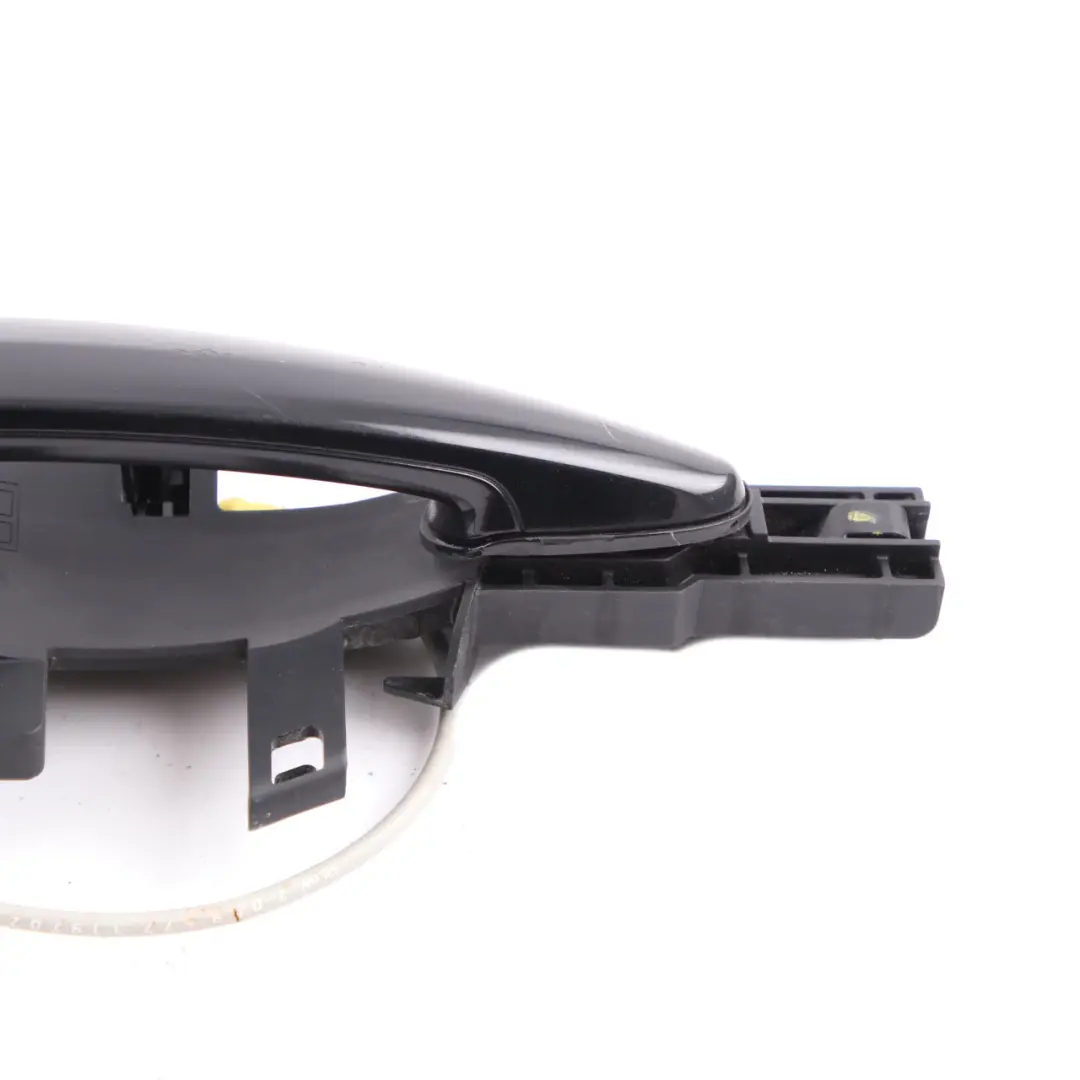 Grab Handle BMW E87 5 Complete Front Left Door N/S Black Sapphire Metallic 475 to with Part number 7059677 Grab Handle BMW E87 5 Complete Front Left Door N/S Black Sapphire Metallic 475 - SKU rhd-7059677-BS5 - Part number 7059677