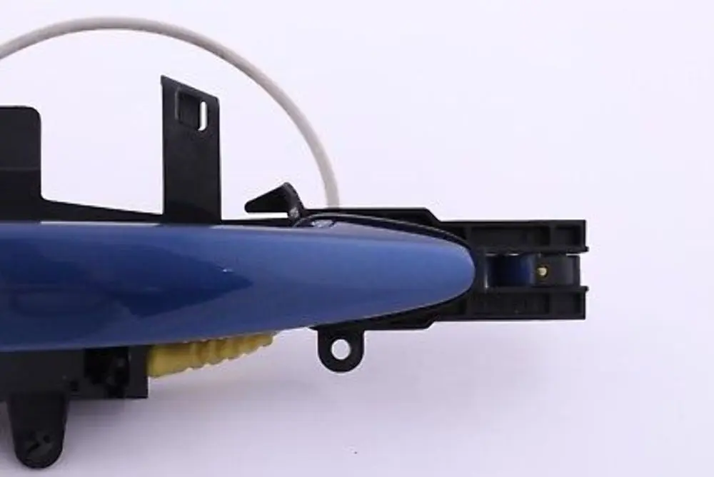 Complete Front Right Grab Handle O/S Montegoblau Blue to BMW 1 Series E81 E87 with Part number 7059677 BMW 1 Series E81 E87 Complete Front Right Grab Handle O/S Montegoblau Blue - SKU rhd-7059677-MTB - Part number 7059677