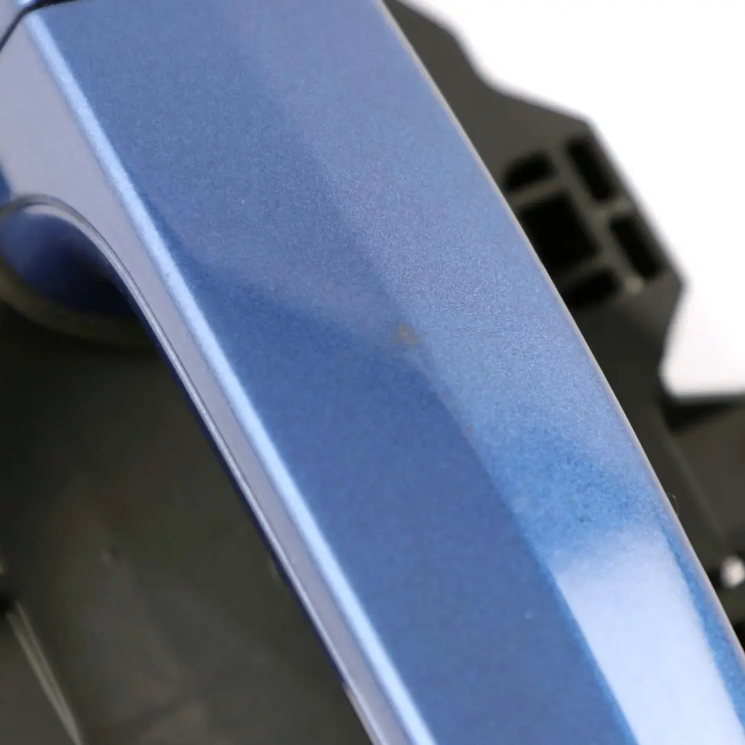 Complete Front Left Grab Handle N/S Montegoblau Montego Blue A51 to BMW 1 E87 with Part number 7059677 BMW 1 E87 Complete Front Left Grab Handle N/S Montegoblau Montego Blue A51 - SKU rhd-7059677-MTB1 - Part number 7059677