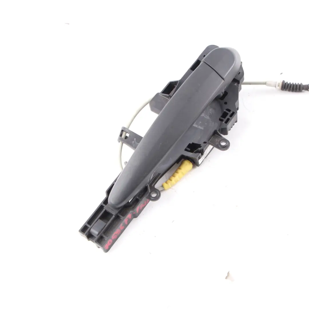 Complete Left Door Grab Handle N/S Primed to BMW 1 Series E81 E82 E87 with Part number 7059677 BMW 1 Series E81 E82 E87 Complete Left Door Grab Handle N/S Primed - SKU rhd-7059677-PRIM - Part number 7059677