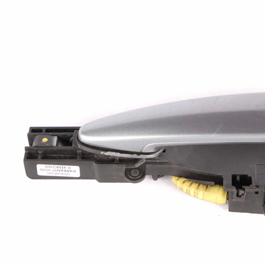 Grab Handle BMW E87 Front Left Door N/S Quarzblau Metallic Quartz Blue A18 to with Part number 7059677 Grab Handle BMW E87 Front Left Door N/S Quarzblau Metallic Quartz Blue A18 - SKU rhd-7059677-QB1 - Part number 7059677