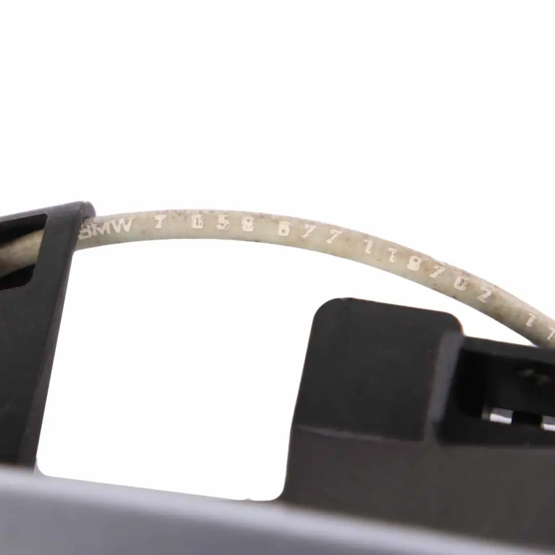 Grab Handle BMW E87 Front Left Door N/S Quarzblau Metallic Quartz Blue A18 to with Part number 7059677 Grab Handle BMW E87 Front Left Door N/S Quarzblau Metallic Quartz Blue A18 - SKU rhd-7059677-QB1 - Part number 7059677