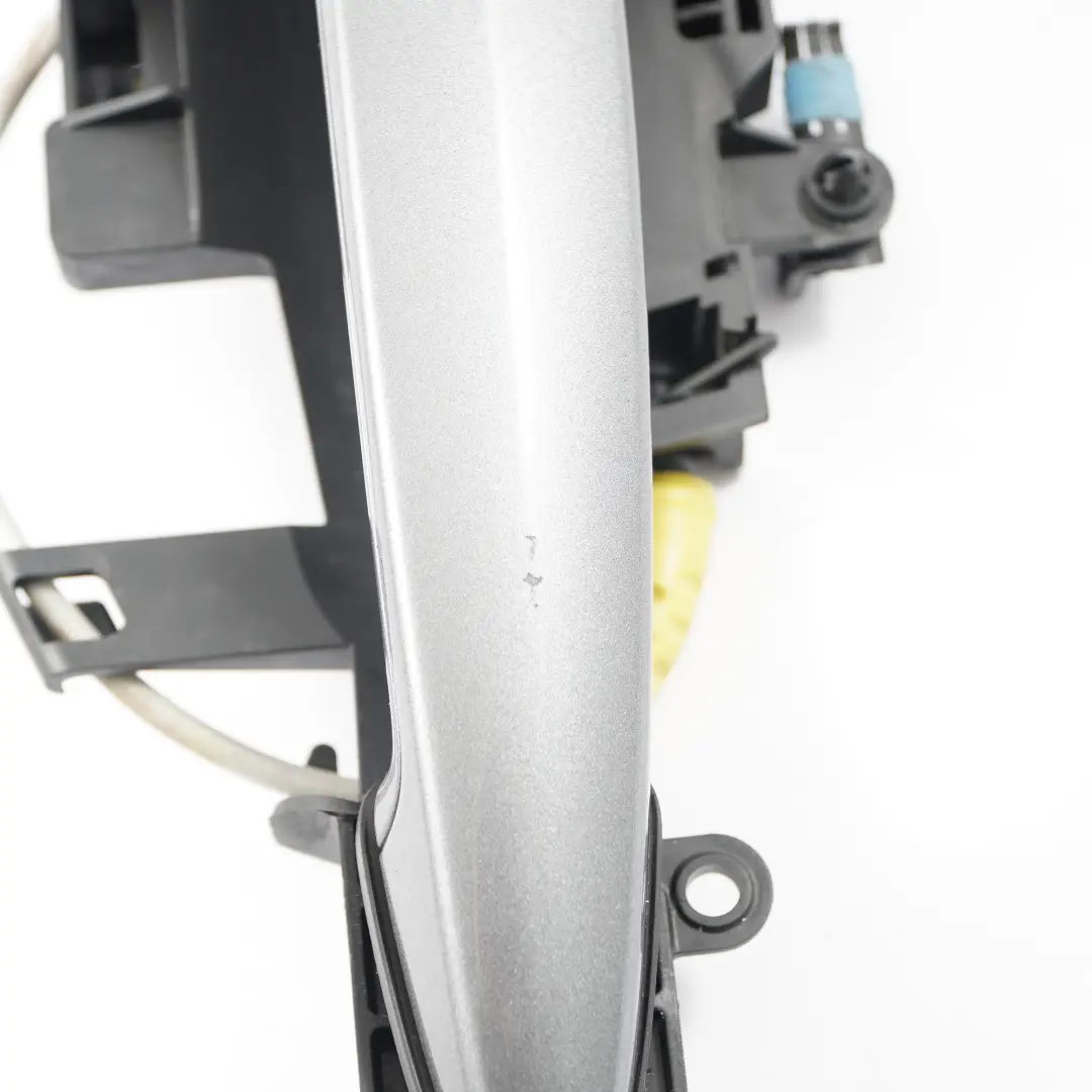 Door Handle BMW E81 E87 Complete Front Left N/S Grab Space Grey Metallic - A52 to with Part number 7059677 Door Handle BMW E81 E87 Complete Front Left N/S Grab Space Grey Metallic - A52 - SKU rhd-7059677-SCG4 - Part number 7059677