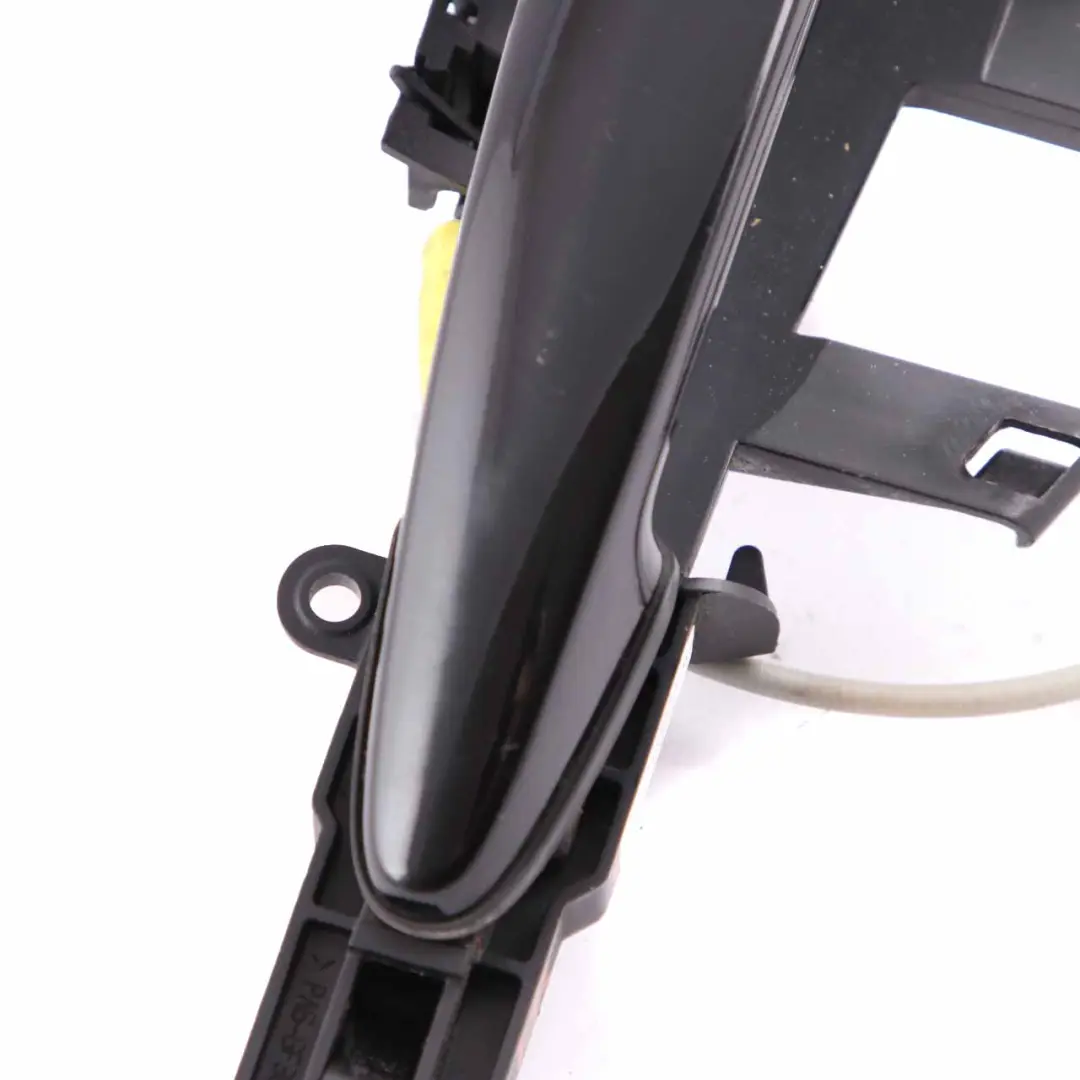 Grab Handle BMW E81 E87 Complete Front Right Door O/S Schwarz 2 Black 668 to with Part number 7059677 Grab Handle BMW E81 E87 Complete Front Right Door O/S Schwarz 2 Black 668 - SKU rhd-7059677-SCH4 - Part number 7059677