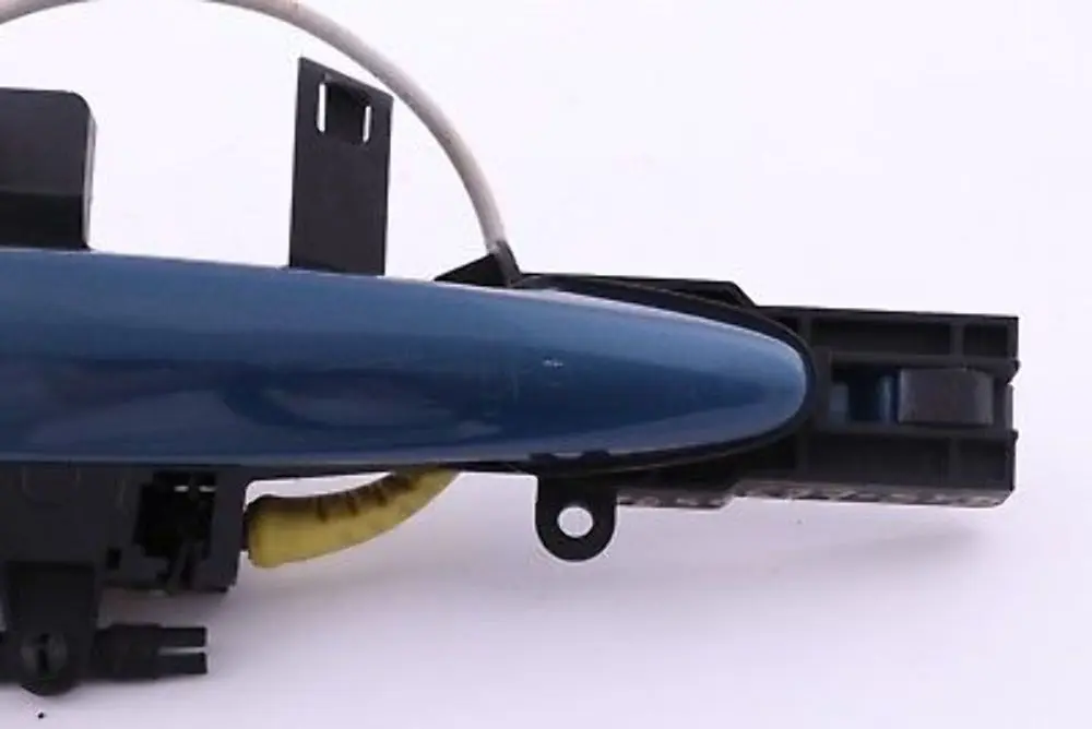 Complete Front Right Grab Handle O/S Sydneyblau Blue to BMW 1 Series E81 E87 with Part number 7059677 BMW 1 Series E81 E87 Complete Front Right Grab Handle O/S Sydneyblau Blue - SKU rhd-7059677-SYD - Part number 7059677