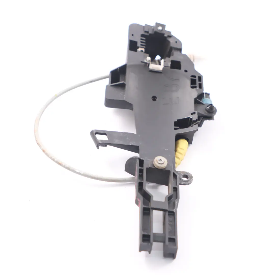 Carrier Outside Front Left N/S Door Grab Handle Bracket to BMW E81 E87 with Part number 7059677 BMW E81 E87 Carrier Outside Front Left N/S Door Grab Handle Bracket - SKU rhd-7059677 - Part number 7059677