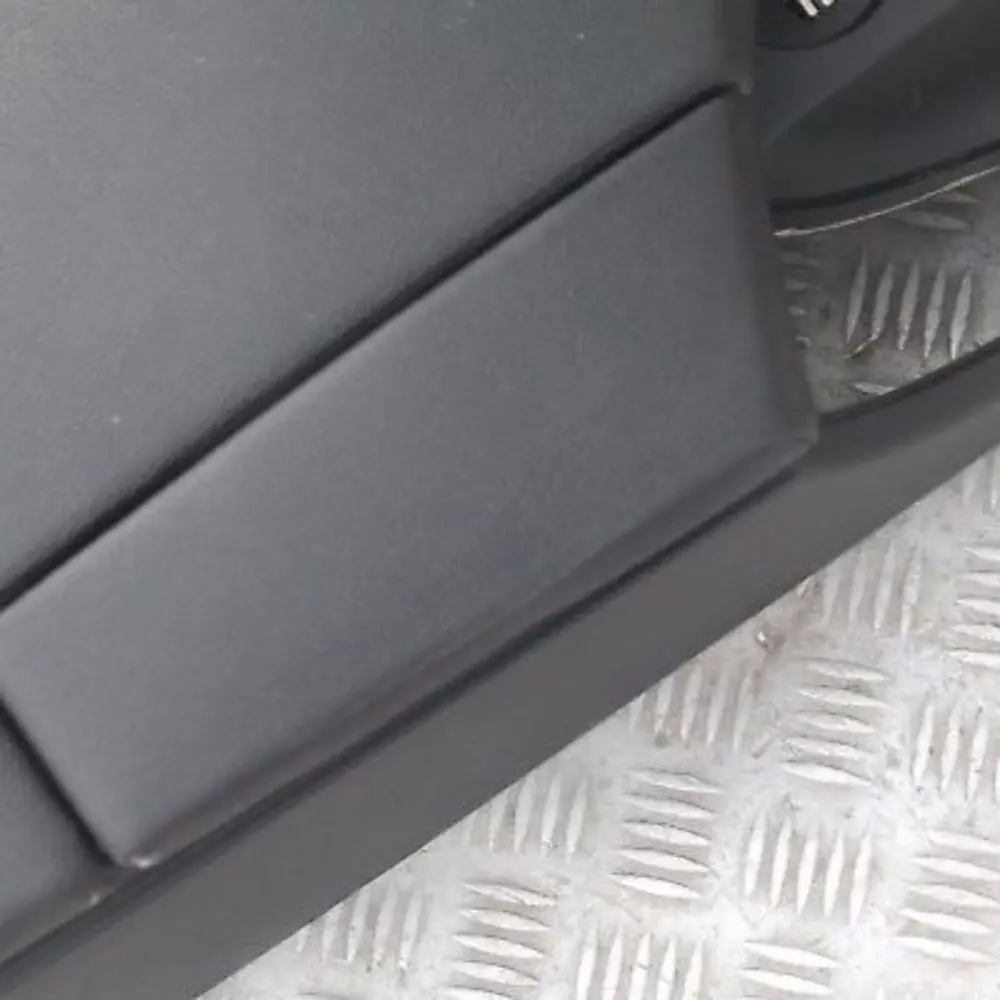 Centre Console Front Armrest Part Trim to BMW 5 Series E60 E61 Black with Part number 7059950 BMW 5 Series E60 E61 Black Centre Console Front Armrest Part Trim - SKU rhd-7059950-4 - Part number 7059950