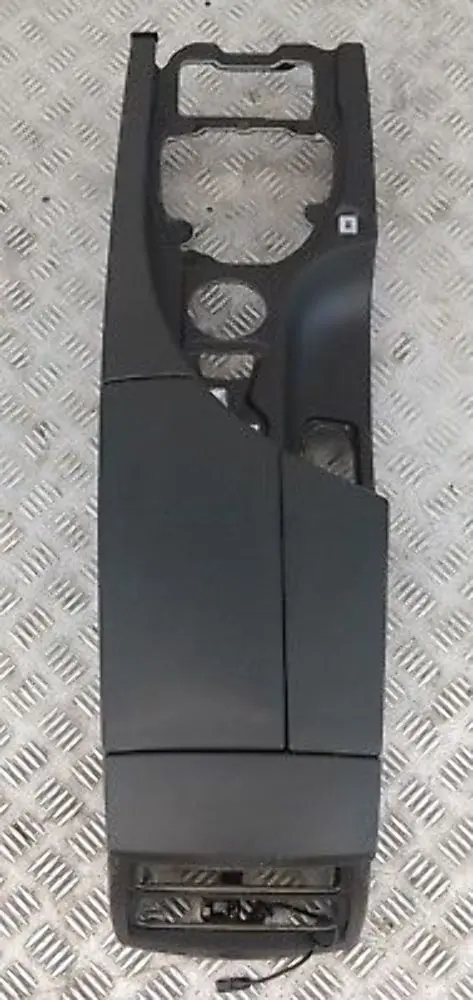 Centre Console Armrest Part 7059950 to BMW 5 Series E60 E61 Black with Part number 51167059950 BMW 5 Series E60 E61 Black Centre Console Armrest Part 7059950 - SKU rhd-7059950 - Part number 51167059950