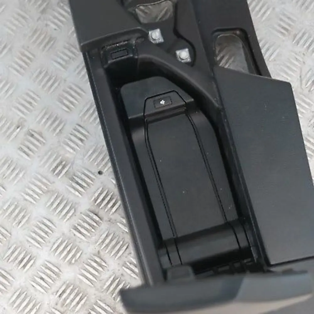 Centre Console Armrest Part 7059950 to BMW 5 Series E60 E61 Black with Part number 51167059950 BMW 5 Series E60 E61 Black Centre Console Armrest Part 7059950 - SKU rhd-7059950 - Part number 51167059950