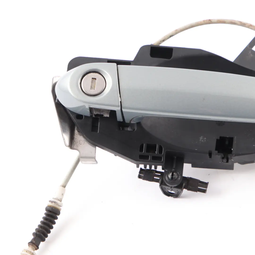 Outside Door Grab Handle Front Right O/S Arktis Metallic to BMW 3 Series E90 E91 with Part number 7059971 BMW 3 Series E90 E91 Outside Door Grab Handle Front Right O/S Arktis Metallic - SKU rhd-7059971-AM - Part number 7059971