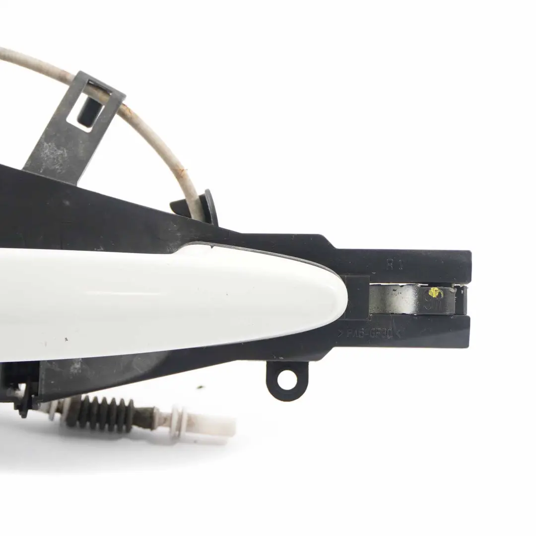 Door Grab Handle BMW E90 E91 Front Right O/S Alpinweiss Alpine White 300 to with Part number 7059971 Door Grab Handle BMW E90 E91 Front Right O/S Alpinweiss Alpine White 300 - SKU rhd-7059971-AW - Part number 7059971