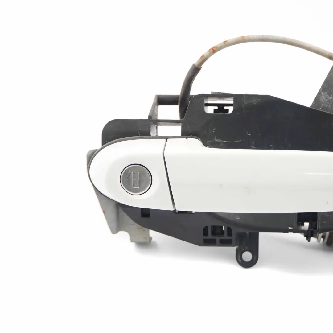 Door Grab Handle BMW E90 E91 Front Right O/S Alpinweiss Alpine White 300 to with Part number 7059971 Door Grab Handle BMW E90 E91 Front Right O/S Alpinweiss Alpine White 300 - SKU rhd-7059971-AW - Part number 7059971