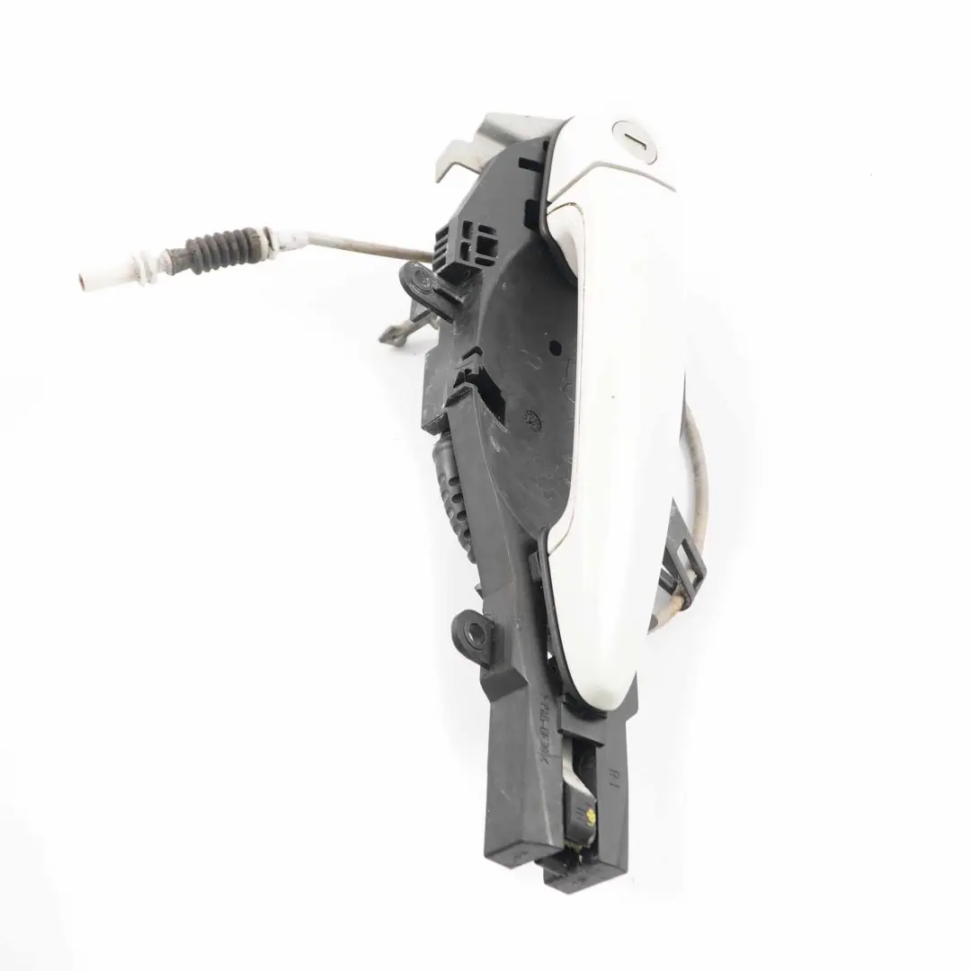 Door Grab Handle BMW E90 E91 Front Right O/S Alpinweiss Alpine White 300 to with Part number 7059971 Door Grab Handle BMW E90 E91 Front Right O/S Alpinweiss Alpine White 300 - SKU rhd-7059971-AW - Part number 7059971