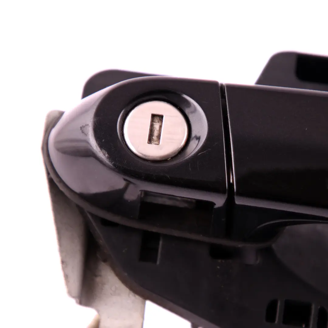 Complete Front Right Grab Handle O/S Black Sapphire 475 to BMW 3 Series E90 E91 with Part number 7317560 BMW 3 Series E90 E91 Complete Front Right Grab Handle O/S Black Sapphire 475 - SKU rhd-7059971-BS2 - Part number 7317560