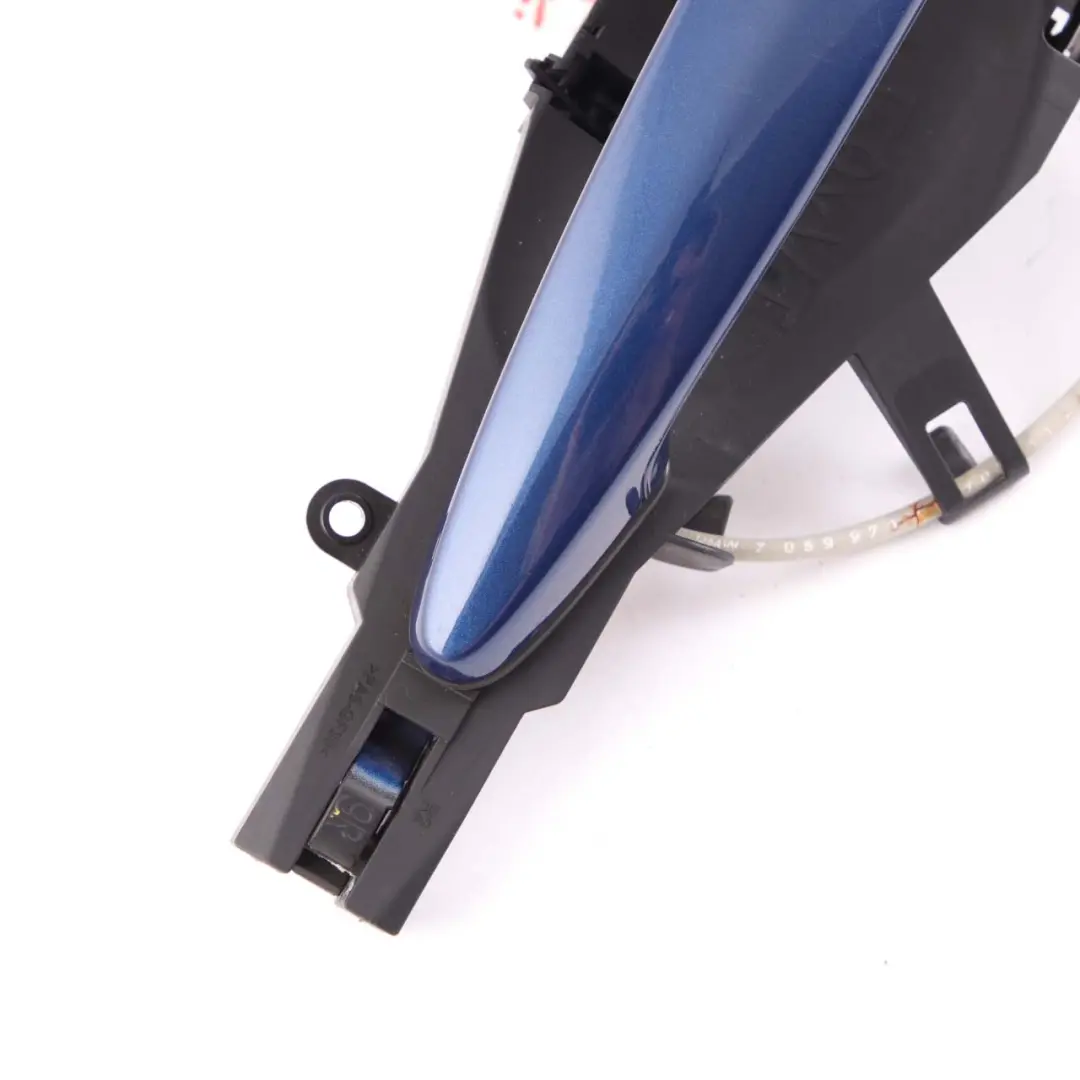 Grab Handle BMW E90 E91 1 Front Right Door O/S Catch Le Mans Blau Blue 381 to with Part number 7059971 Grab Handle BMW E90 E91 1 Front Right Door O/S Catch Le Mans Blau Blue 381 - SKU rhd-7059971-LMB1 - Part number 7059971