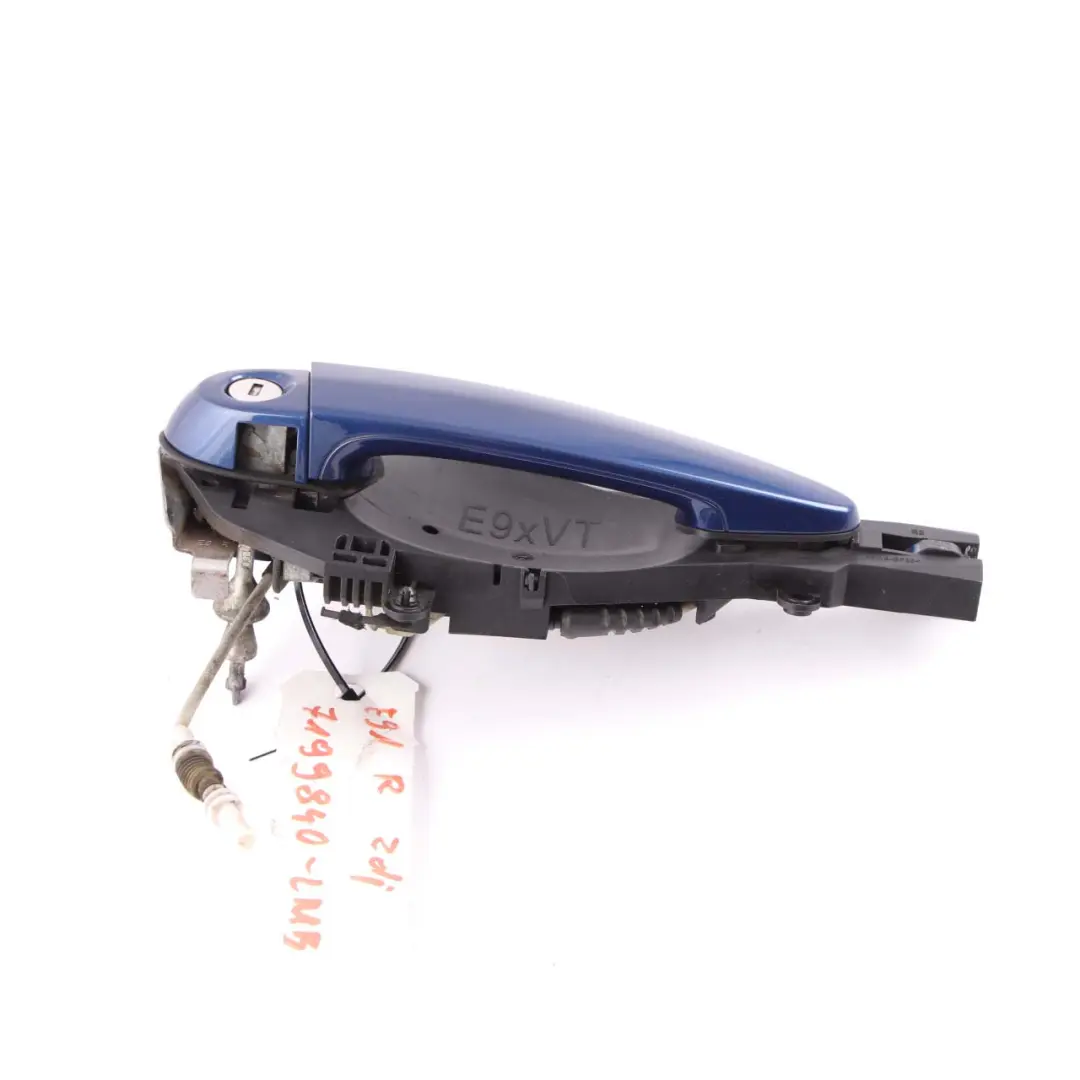 Grab Handle BMW E90 E91 1 Front Right Door O/S Catch Le Mans Blau Blue 381 to with Part number 7059971 Grab Handle BMW E90 E91 1 Front Right Door O/S Catch Le Mans Blau Blue 381 - SKU rhd-7059971-LMB1 - Part number 7059971