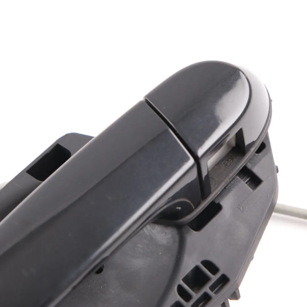 Door Handle BMW E90 E91 Grab Front Left N/S Black Schwarz 2 - 668 to with Part number 7059971 Door Handle BMW E90 E91 Grab Front Left N/S Black Schwarz 2 - 668 - SKU rhd-7059971-SCH - Part number 7059971