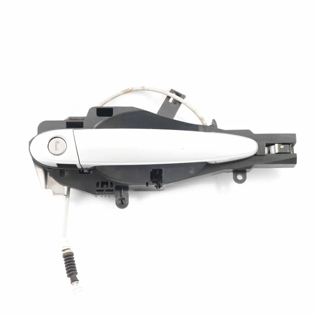 Door Handle BMW E90 E91 Outside Grab Front Right O/S Titansilber Silver to with Part number 7059971 Door Handle BMW E90 E91 Outside Grab Front Right O/S Titansilber Silver - SKU rhd-7059971-TS1 - Part number 7059971