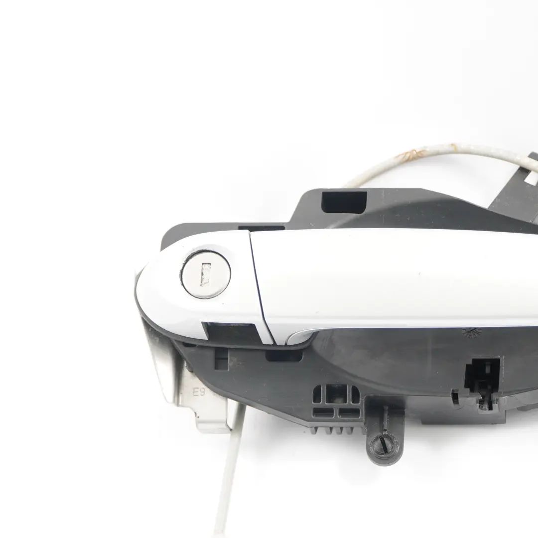 Door Handle BMW E90 E91 Outside Grab Front Right O/S Titansilber Silver to with Part number 7059971 Door Handle BMW E90 E91 Outside Grab Front Right O/S Titansilber Silver - SKU rhd-7059971-TS1 - Part number 7059971