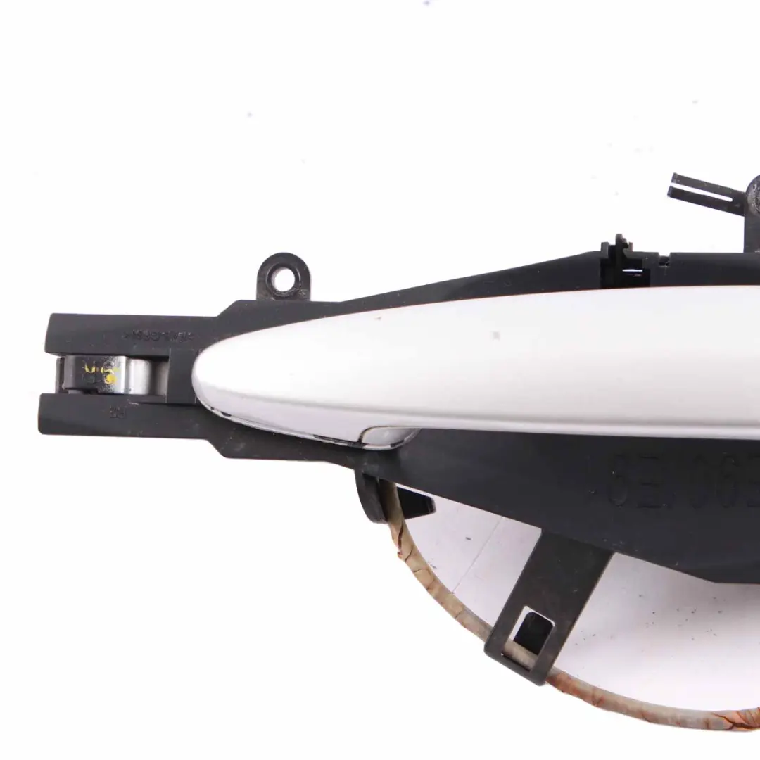 Outside Door Grab Handle Front Right O/S Titansilber to BMW 3 Series 2 E90 E91 with Part number 7059971 BMW 3 Series 2 E90 E91 Outside Door Grab Handle Front Right O/S Titansilber - SKU rhd-7059971-TS2 - Part number 7059971