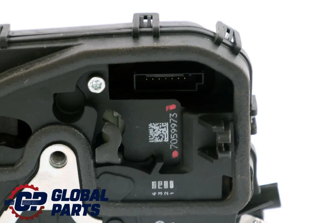 Vorne links Türschlossbetätiger Klinke für BMW E60 E81 E87 E90 F10 F20 F21 F30 F31 mit Teilenummer 7059973 BMW E60 E81 E87 E90 F10 F20 F21 F30 F31 Vorne links Türschlossbetätiger Klinke - SKU rhd-7059973 - Teilenummer 7059973