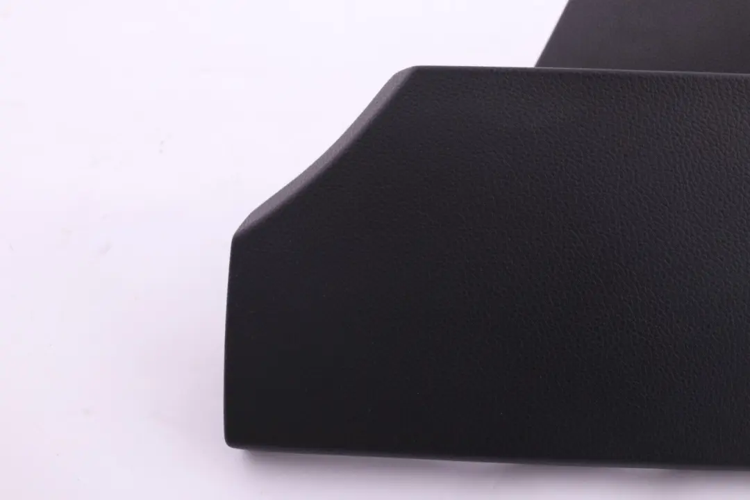 Leather Cover Centre Console Armrest to BMW E60 E61 LCI with Part number 7060052 BMW E60 E61 LCI Leather Cover Centre Console Armrest - SKU rhd-7060052 - Part number 7060052