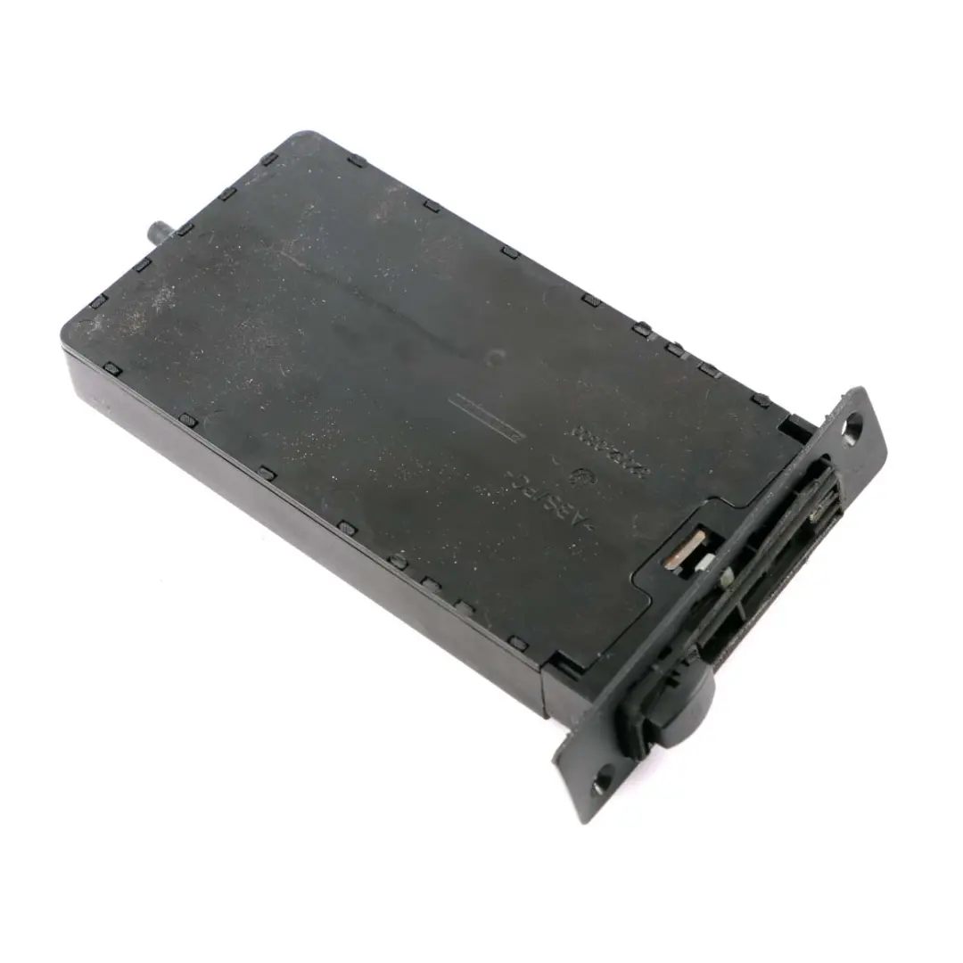 Drink Holder Left Passengers Side N/S to BMW 5 Series 3 E60 E61 Cup with Part number 7063178 BMW 5 Series 3 E60 E61 Cup Drink Holder Left Passengers Side N/S - SKU rhd-7063178-3 - Part number 7063178