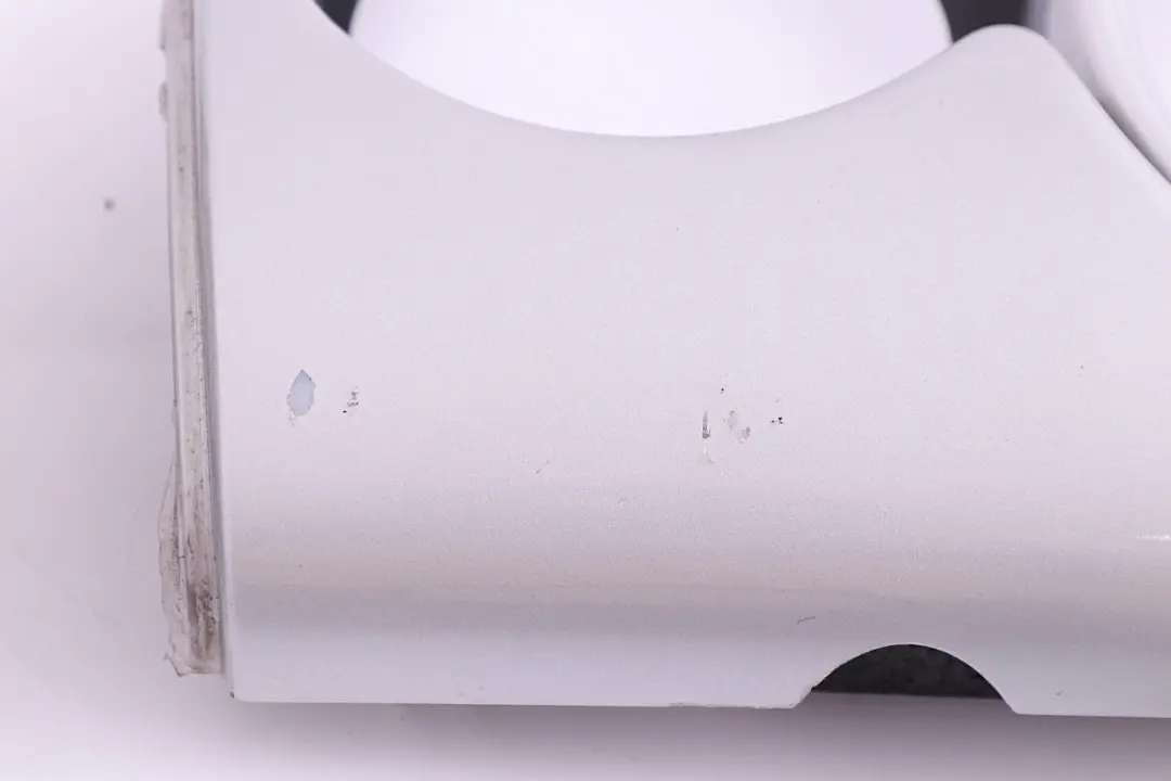 Set Dashboard Panel Trim Strip Cover White Silver to BMW MINI Cooper 2 R50 R53 with Part number 7063244 BMW MINI Cooper 2 R50 R53 Set Dashboard Panel Trim Strip Cover White Silver - SKU rhd-7063244-2 - Part number 7063244