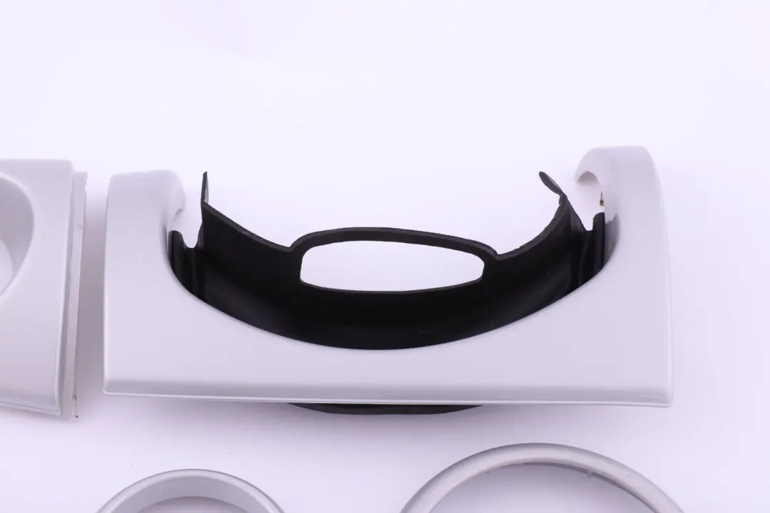 Set Dashboard Panel Trim Strip Cover White Silver to BMW MINI Cooper R50 R53 with Part number 7063244 BMW MINI Cooper R50 R53 Set Dashboard Panel Trim Strip Cover White Silver - SKU rhd-7063244 - Part number 7063244