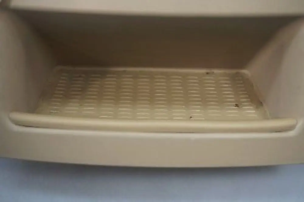 BMW 5 Series E60 E61 Centre Console Case Oddments Tray Beige - SKU rhd-7066360 - Part number 7066360