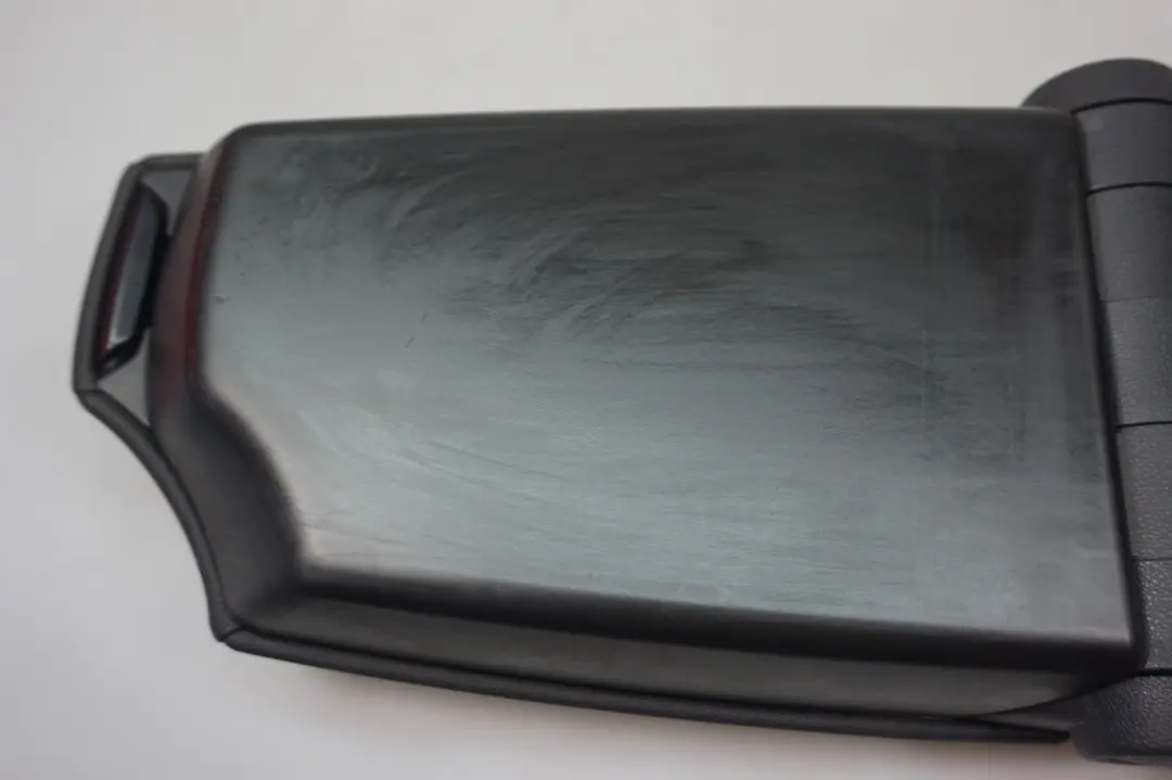 Centre Console Arm Rest Armrest Black With Rear Trim Cover to BMW 1 SERIES 3 E87 with Part number 7143599 BMW 1 SERIES 3 E87 Centre Console Arm Rest Armrest Black With Rear Trim Cover - SKU rhd-7078563-3 - Part number 7143599