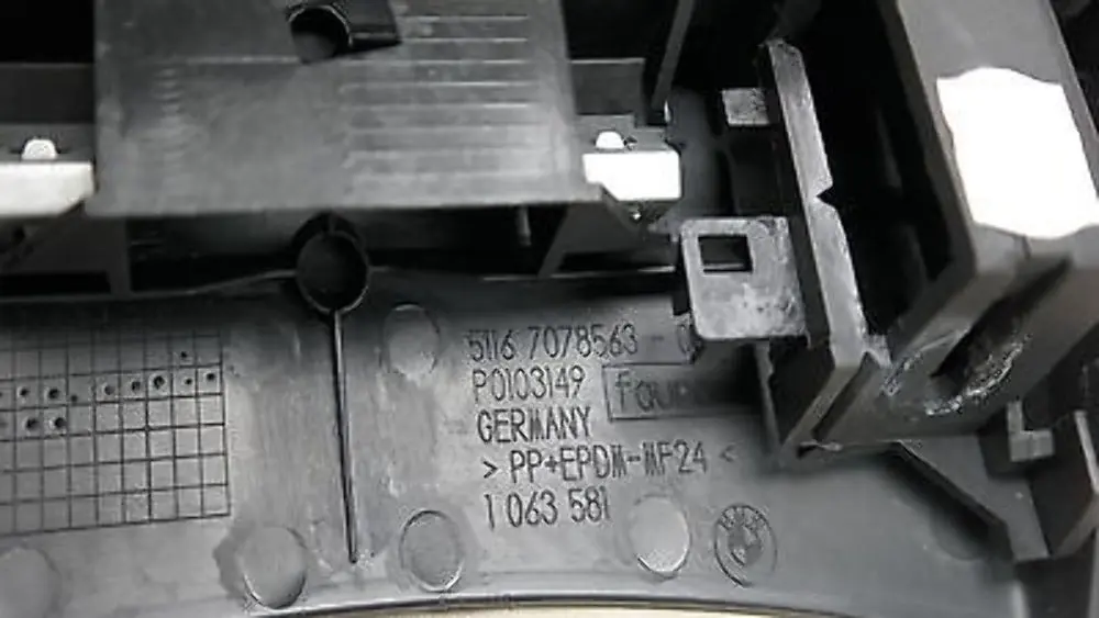 BMW 1 SERIES E81 E82 E87 E88 Centre Console Arm Rest Armrest Black Rear Trim - SKU rhd-7078563 - Part number 51167143596