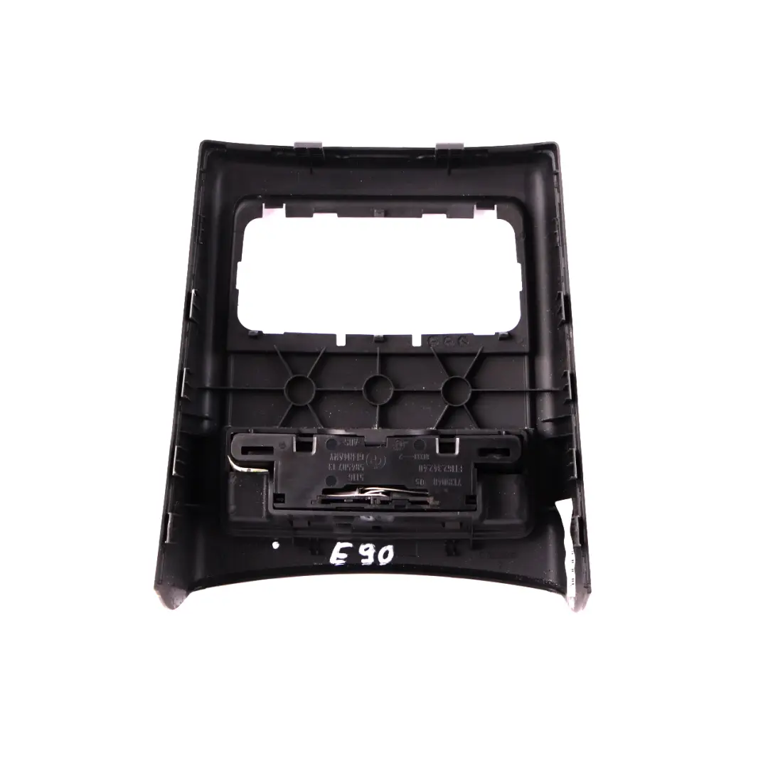 Covering Cover Rear Trim Centre Console Black to BMW 3 Series E90 E91 with Part number 7118049 BMW 3 Series E90 E91 Covering Cover Rear Trim Centre Console Black - SKU rhd-7118049 - Part number 7118049