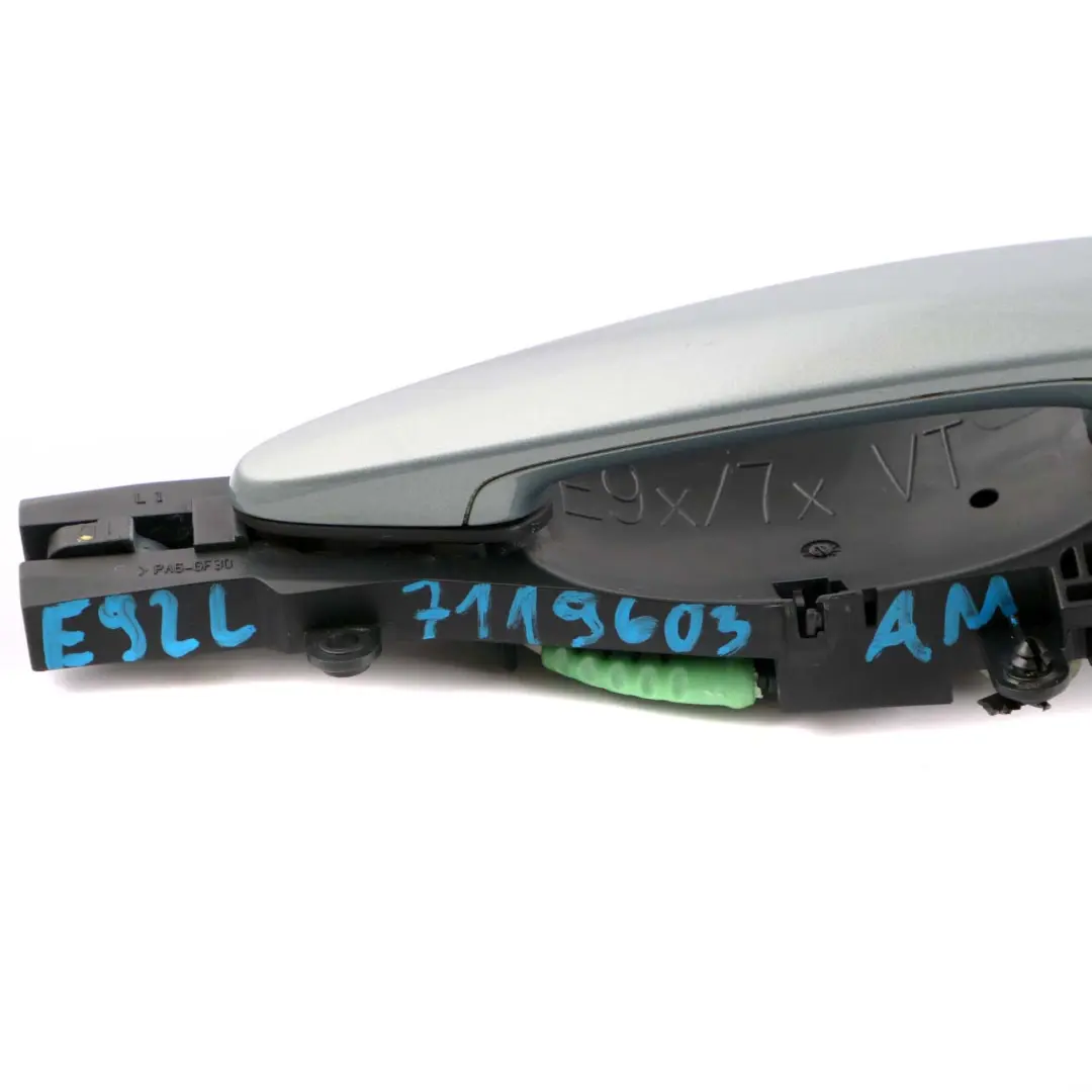 Front Left Grab Handle N/S Arktis Arctic Metallic A34 to BMW 3 Series E92 E93 with Part number 7119603 BMW 3 Series E92 E93 Front Left Grab Handle N/S Arktis Arctic Metallic A34 - SKU rhd-7119603-AM - Part number 7119603
