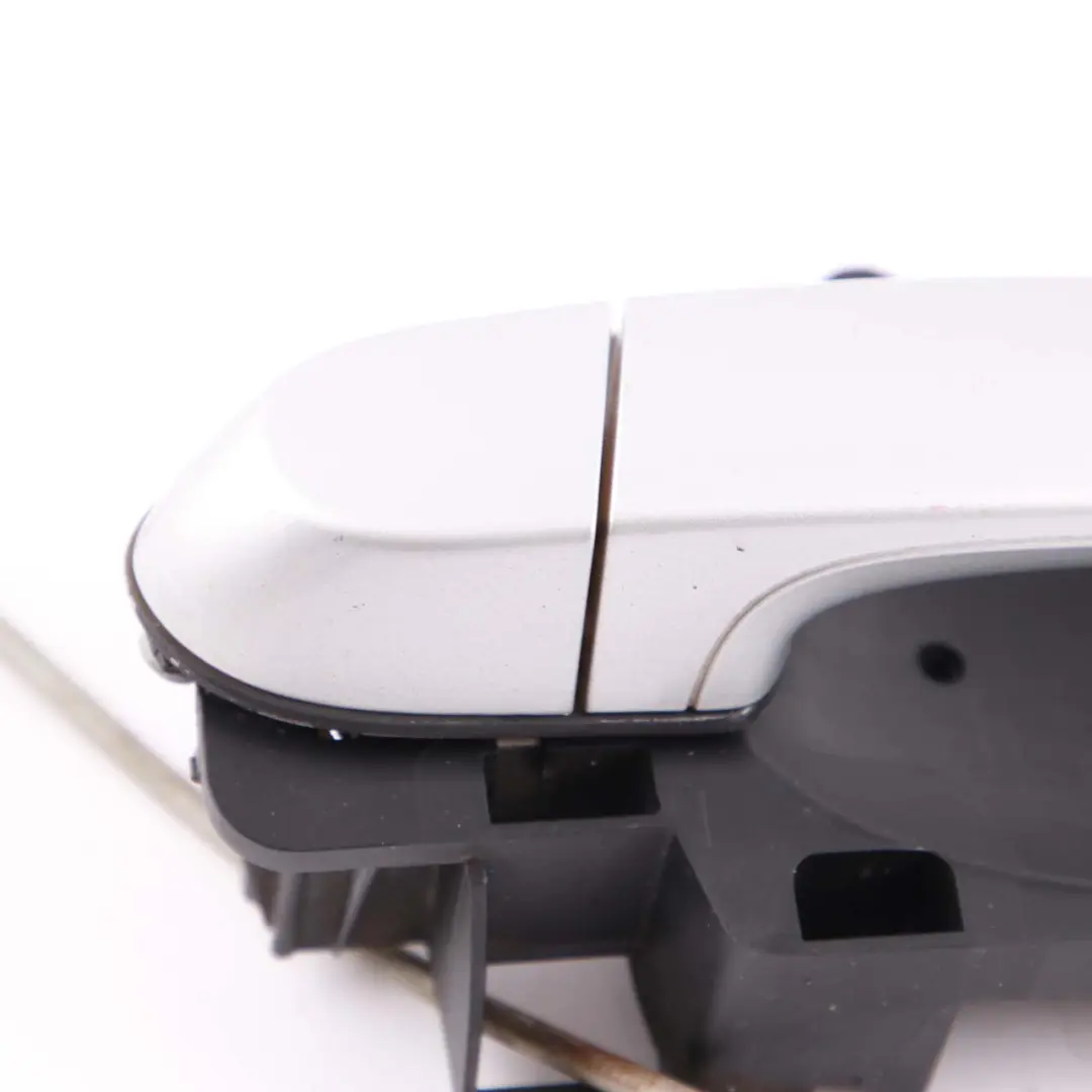 Grab Handle Door BMW E92 E93 3 Left N/S Outside Titansilber Titanium Silver 354 to with Part number 7059971 Grab Handle Door BMW E92 E93 3 Left N/S Outside Titansilber Titanium Silver 354 - SKU rhd-7119603-TS3 - Part number 7059971