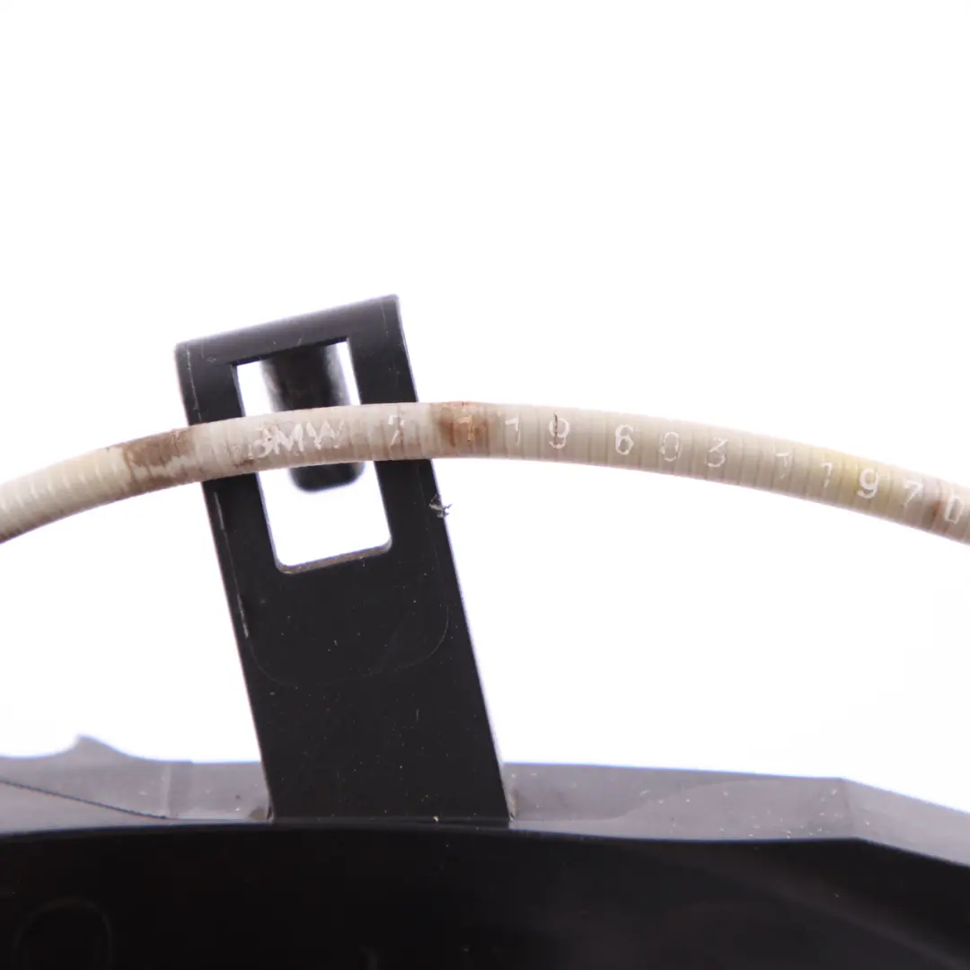 Grab Handle Door BMW E92 E93 3 Left N/S Outside Titansilber Titanium Silver 354 to with Part number 7059971 Grab Handle Door BMW E92 E93 3 Left N/S Outside Titansilber Titanium Silver 354 - SKU rhd-7119603-TS3 - Part number 7059971