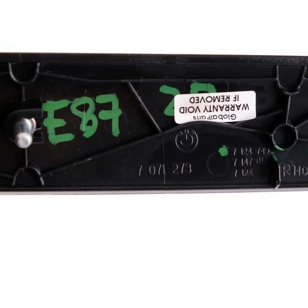 Strip Trim Cover Dashboard Centre Gomera Black Front to BMW 1 Series E87 with Part number 7124752 BMW 1 Series E87 Strip Trim Cover Dashboard Centre Gomera Black Front - SKU rhd-7124752 - Part number 7124752