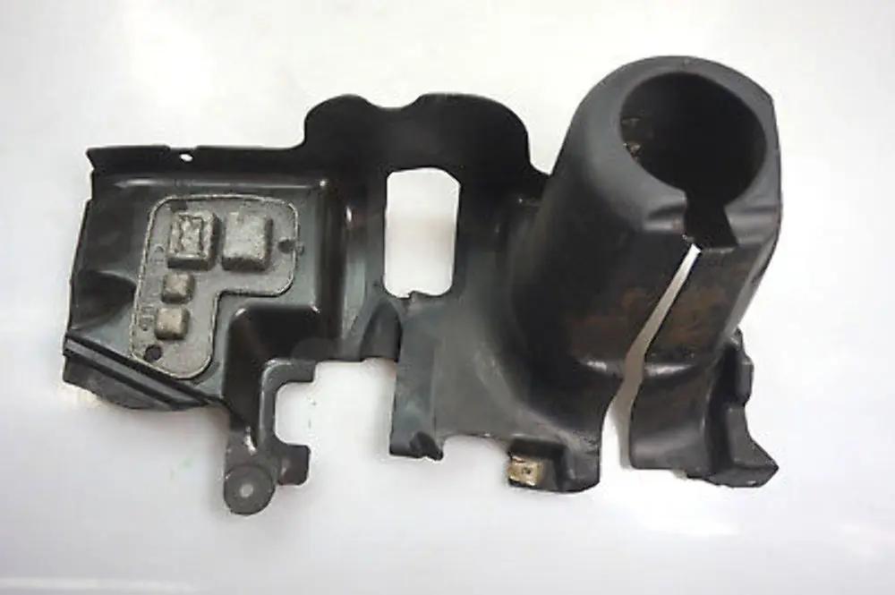 BMW E60 E61 E63 E64 Cache pignon de direction droit M57N Diesel