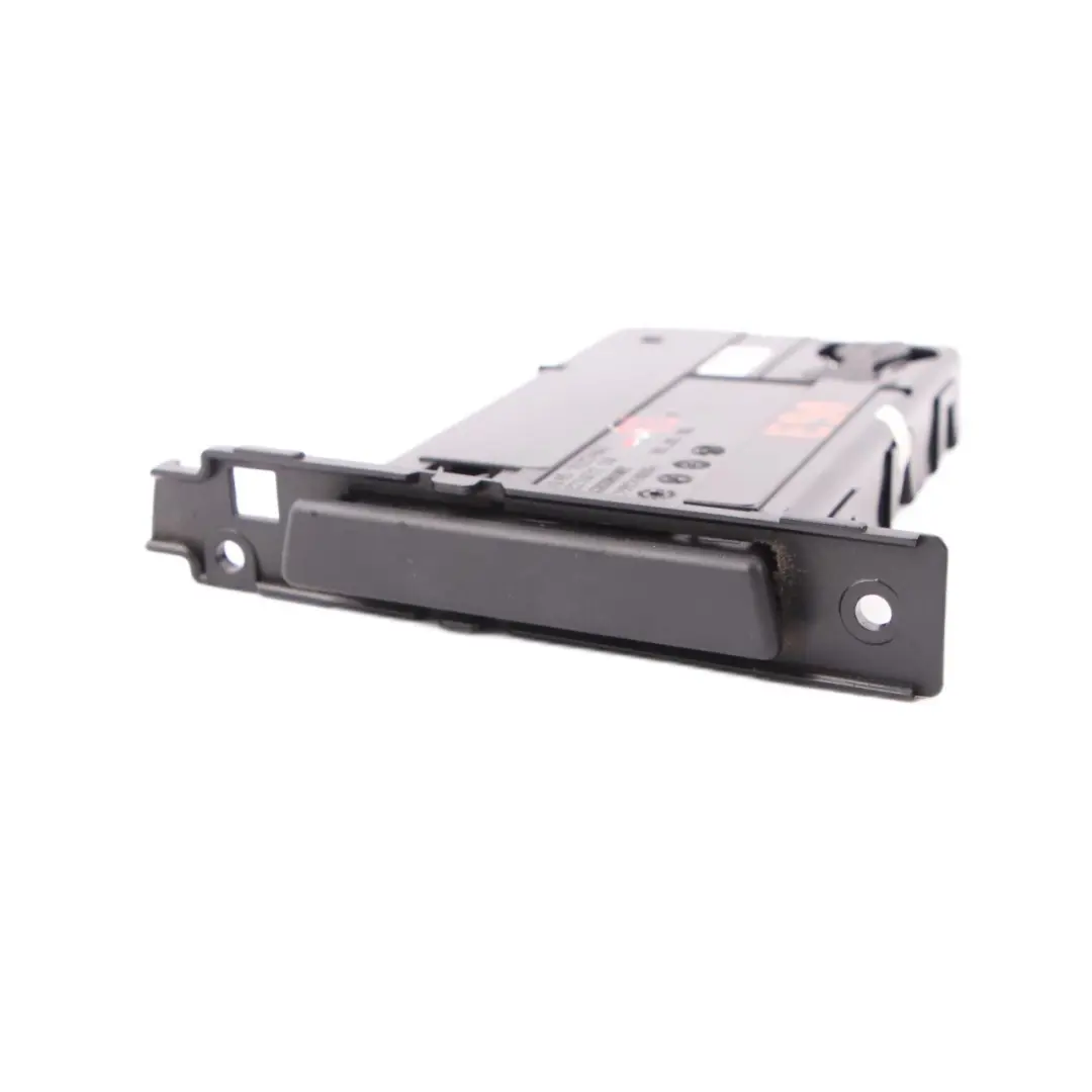 Passenger's Cup Drink Holder Left to BMW 3 Series E90 E91 E92 E93 LCI with Part number 7127463 BMW 3 Series E90 E91 E92 E93 LCI Passenger's Cup Drink Holder Left - SKU rhd-7127463-18 - Part number 7127463