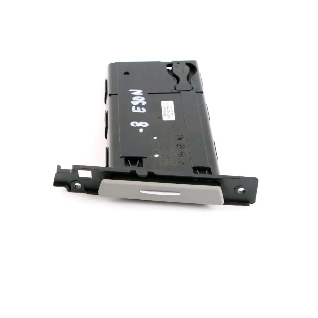 Passenger's Cup Drink Holder Left to BMW 3 Series 8 E90 E91 E92 E93 LCI with Part number 7127463 BMW 3 Series 8 E90 E91 E92 E93 LCI Passenger's Cup Drink Holder Left - SKU rhd-7127463-8 - Part number 7127463
