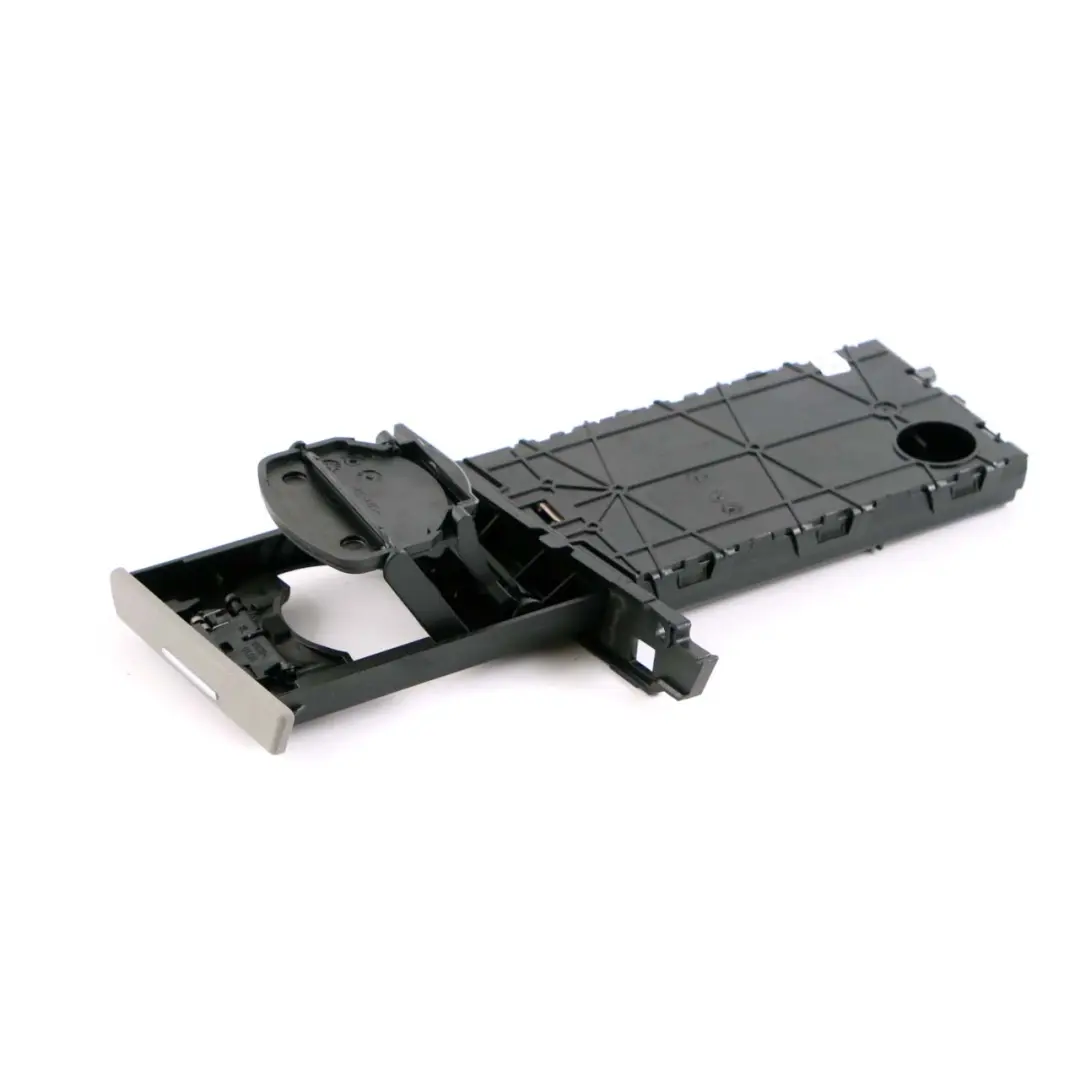 Passenger's Cup Drink Holder Left to BMW 3 Series 8 E90 E91 E92 E93 LCI with Part number 7127463 BMW 3 Series 8 E90 E91 E92 E93 LCI Passenger's Cup Drink Holder Left - SKU rhd-7127463-8 - Part number 7127463